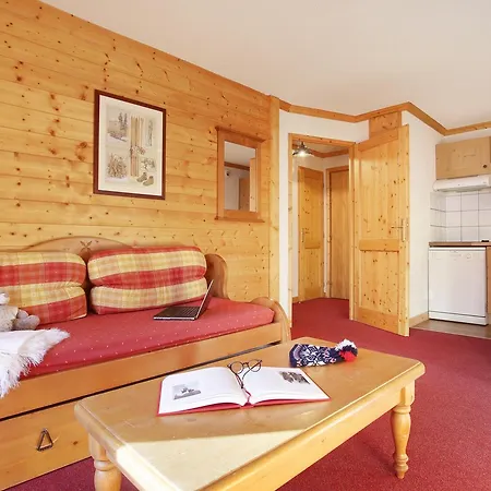 Aparthotel Odalys Le Village 4*