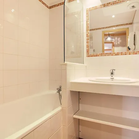 Odalys Le Village Aparthotel