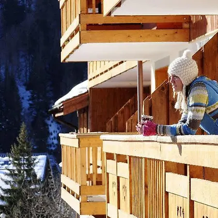 Aparthotel Odalys Le Village 4*