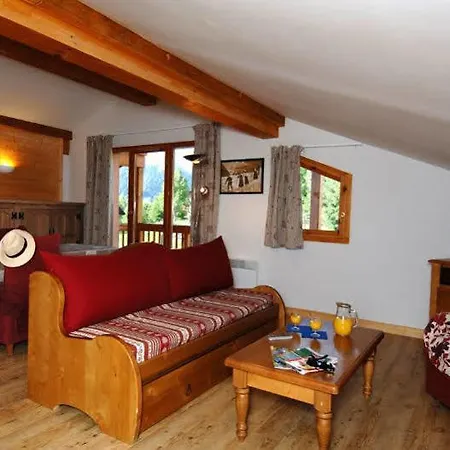 Odalys Le Village Aparthotel 4*